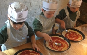 Latest news » Pizza chefs